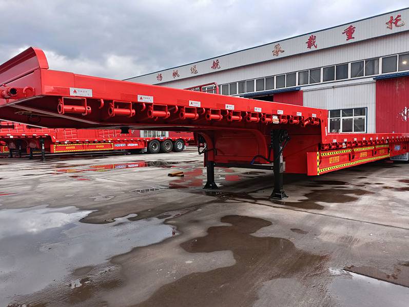 Low Floor Semi-Trailer: The New Star of the Logistics Industry