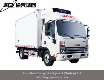 Light-duty medical refrigerated truck