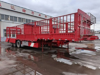 Enclosed semi-trailer truck